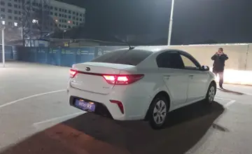 Kia Rio 2018 года за 6 800 000 тг. в Шымкент фото 3