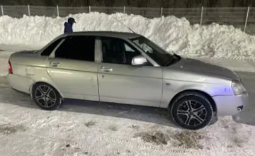 LADA (ВАЗ) Priora 2013 года за 2 600 000 тг. в Усть-Каменогорск фото 4