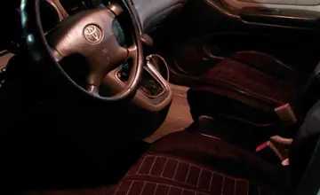 Toyota Highlander 2001 года за 6 500 000 тг. в Астана фото 4