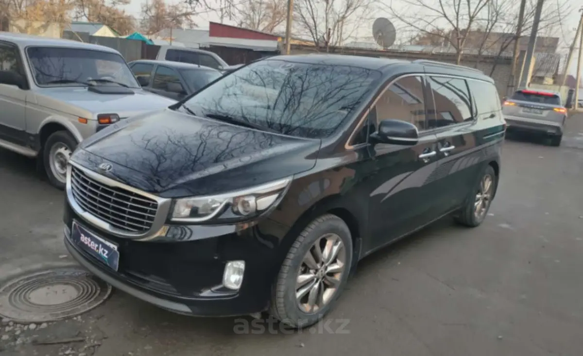 Kia Carnival 2016 года за 12 000 000 тг. в Костанай