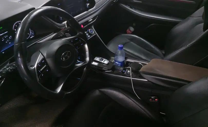 Hyundai Sonata 2023 года за 13 000 000 тг. в Астана фото 5