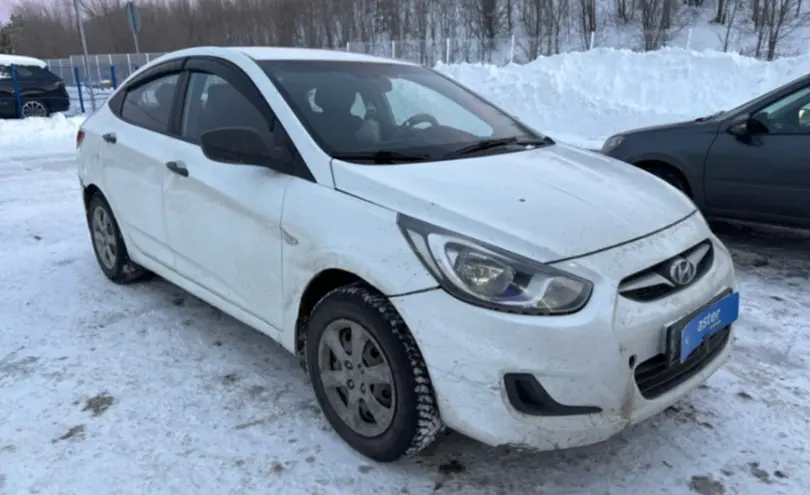 Hyundai Accent 2013 года за 3 500 000 тг. в Усть-Каменогорск фото 3