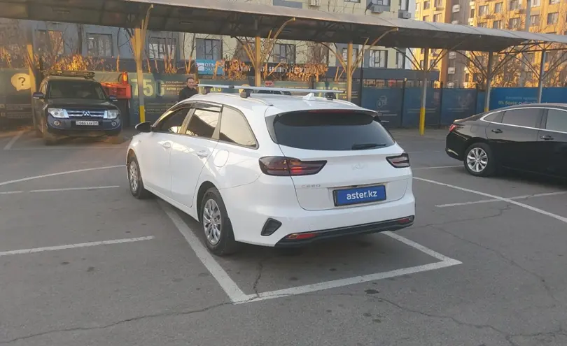 Kia Ceed SW 2023 года за 10 000 000 тг. в Алматы фото 4