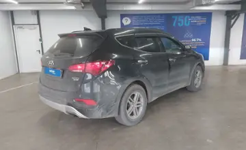 Hyundai Santa Fe 2017 года за 10 700 000 тг. в Астана фото 3