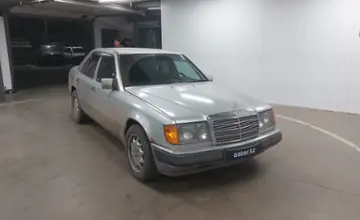 Mercedes-Benz W124 1992 года за 1 500 000 тг. в Астана фото 2