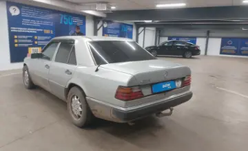 Mercedes-Benz W124 1992 года за 1 500 000 тг. в Астана фото 4