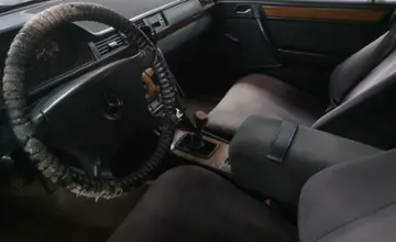 Mercedes-Benz W124 1992 года за 1 500 000 тг. в Астана фото 5