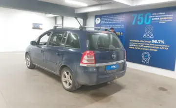 Opel Zafira 2010 года за 4 000 000 тг. в Астана фото 4
