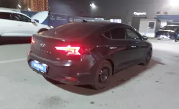 Hyundai Elantra 2019 года за 7 500 000 тг. в Шымкент фото 3