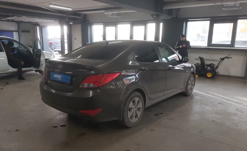 Hyundai Accent 2015 года за 5 300 000 тг. в Астана фото 3