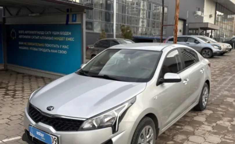 Kia Rio 2021 года за 7 750 000 тг. в Караганда