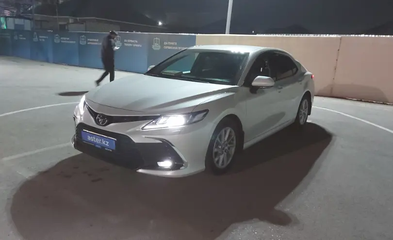 Toyota Camry 2021 года за 15 000 000 тг. в Шымкент