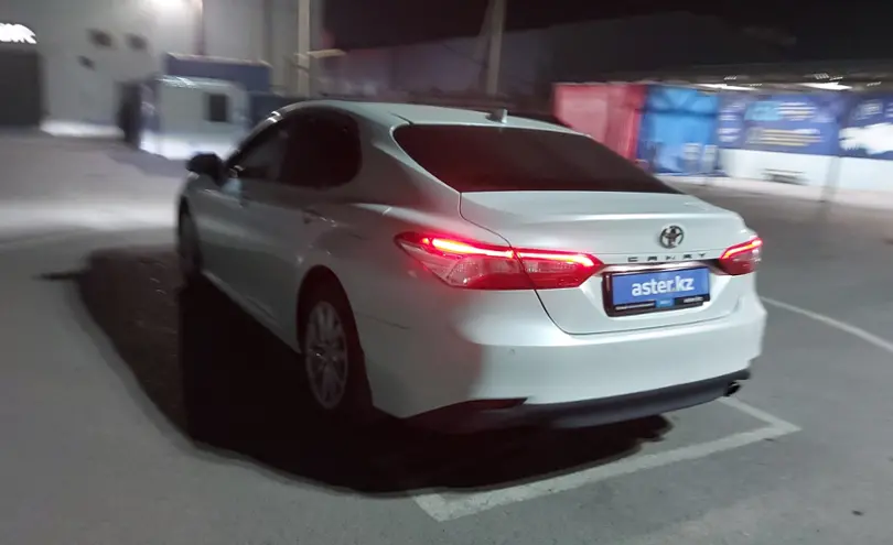 Toyota Camry 2021 года за 15 000 000 тг. в Шымкент фото 4