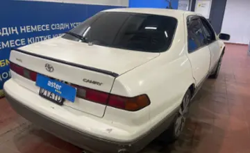 Toyota Camry 1998 года за 2 500 000 тг. в Астана