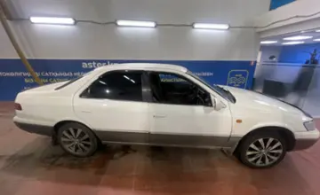 Toyota Camry 1998 года за 2 500 000 тг. в Астана фото 4