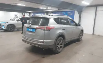 Toyota RAV4 2017 года за 12 500 000 тг. в Астана фото 3