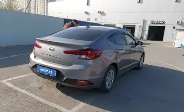 Hyundai Elantra 2019 года за 8 000 000 тг. в Шымкент фото 3