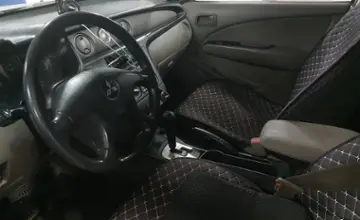 Mitsubishi Outlander 2004 года за 3 800 000 тг. в Астана фото 5