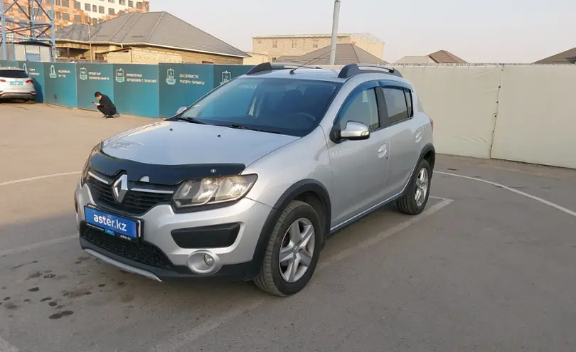 Renault Sandero 2018 года за 4 000 000 тг. в Шымкент