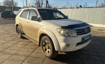 Toyota Fortuner 2010 года за 9 500 000 тг. в Уральск фото 3