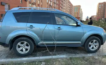 Mitsubishi Outlander 2008 года за 5 500 000 тг. в Костанай фото 4