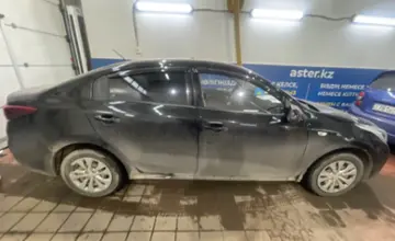 Kia Rio 2019 года за 7 000 000 тг. в Астана фото 4