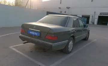 Mercedes-Benz E-Класс 1993 года за 2 000 000 тг. в Шымкент фото 3