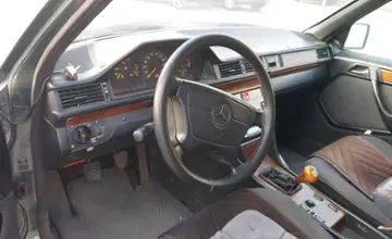 Mercedes-Benz E-Класс 1993 года за 2 000 000 тг. в Шымкент фото 5