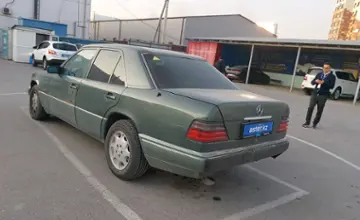 Mercedes-Benz E-Класс 1993 года за 2 000 000 тг. в Шымкент фото 4