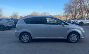 Toyota Corolla Verso 2004 года за 4 000 000 тг. в Актобе фото 4