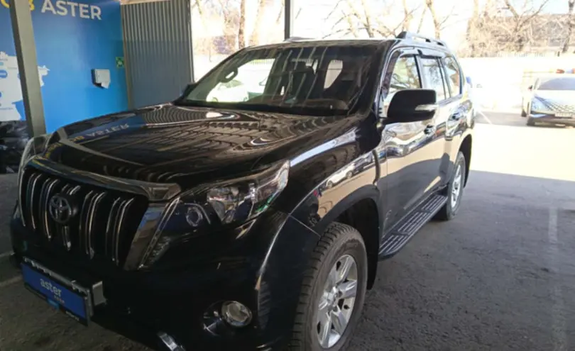 Toyota Land Cruiser Prado 2017 года за 18 000 000 тг. в Алматы