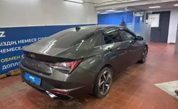 Hyundai Elantra 2021 года за 9 000 000 тг. в Астана