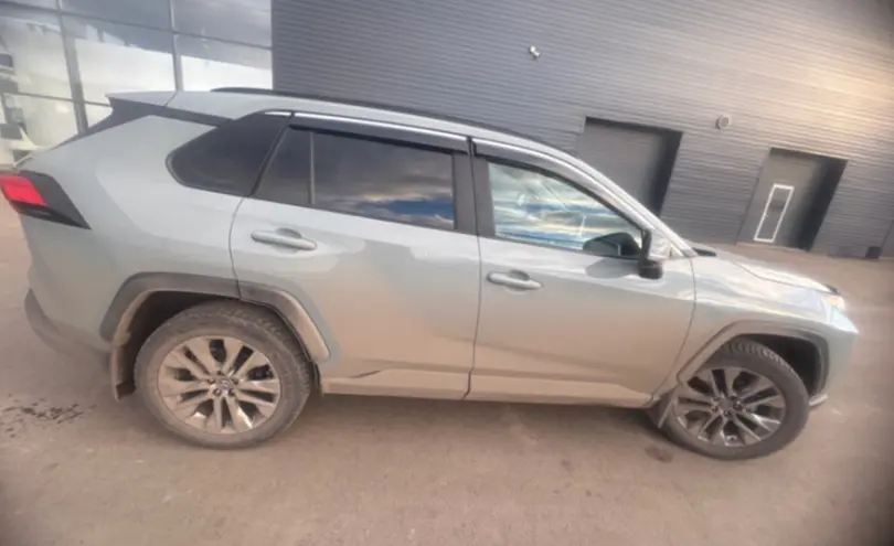 Toyota RAV4 2019 года за 16 000 000 тг. в Петропавловск фото 4