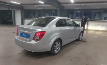 Chevrolet Aveo 2014 года за 3 100 000 тг. в Астана фото 3