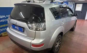Mitsubishi Outlander 2006 года за 5 500 000 тг. в Астана