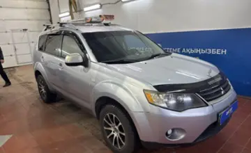 Mitsubishi Outlander 2006 года за 5 500 000 тг. в Астана фото 3