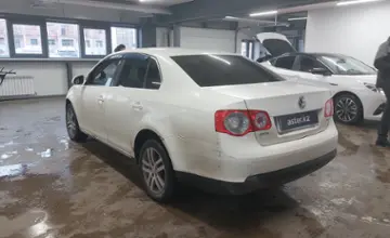 Volkswagen Jetta 2007 года за 2 900 000 тг. в Астана фото 4