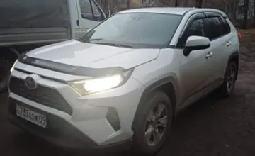 Toyota RAV4 2022 года за 13 200 000 тг. в Караганда фото 1