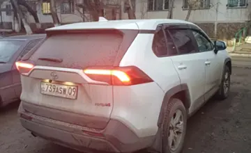 Toyota RAV4 2022 года за 13 200 000 тг. в Караганда