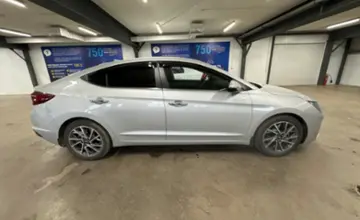 Hyundai Elantra 2019 года за 8 500 000 тг. в Астана фото 4