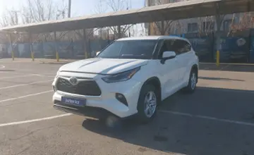 Toyota Highlander 2021 года за 22 000 000 тг. в Алматы фото 1
