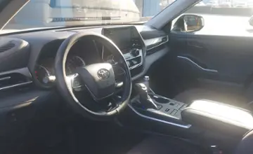 Toyota Highlander 2021 года за 22 000 000 тг. в Алматы фото 5