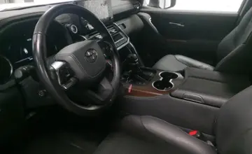 Toyota Land Cruiser 2023 года за 55 000 000 тг. в Астана фото 5