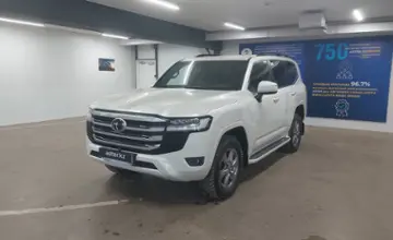 Toyota Land Cruiser 2023 года за 55 000 000 тг. в Астана фото 1