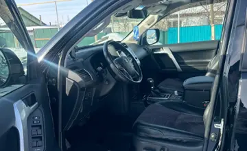 Toyota Land Cruiser Prado 2023 года за 41 000 000 тг. в Усть-Каменогорск