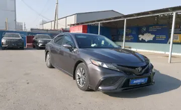 Toyota Camry 2021 года за 14 000 000 тг. в Шымкент фото 2