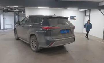 Toyota Highlander 2022 года за 30 000 000 тг. в Астана фото 4