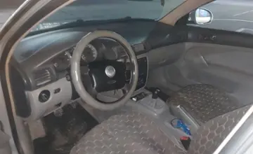 Volkswagen Passat 2004 года за 2 900 000 тг. в Алматы фото 5