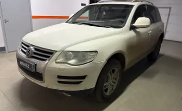 Volkswagen Touareg 2008 года за 5 500 000 тг. в Уральск фото 1