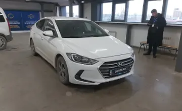 Hyundai Avante 2018 года за 7 500 000 тг. в Астана фото 2